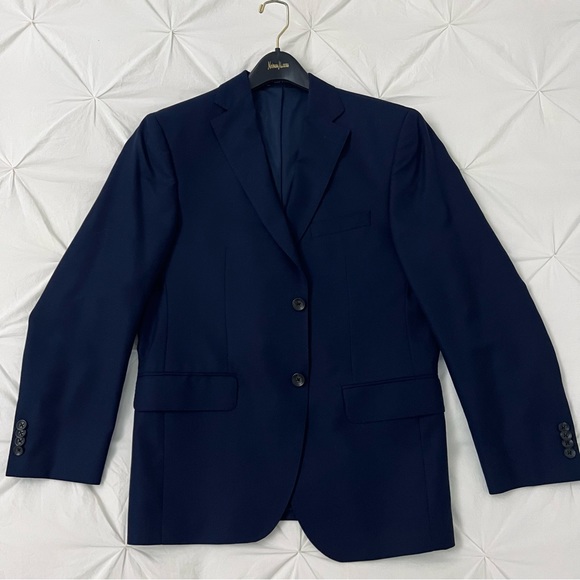 Cremieux Navy 2- Button Performance Blazer